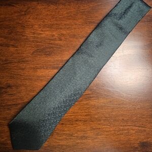 Elegant Black Patterned Tie